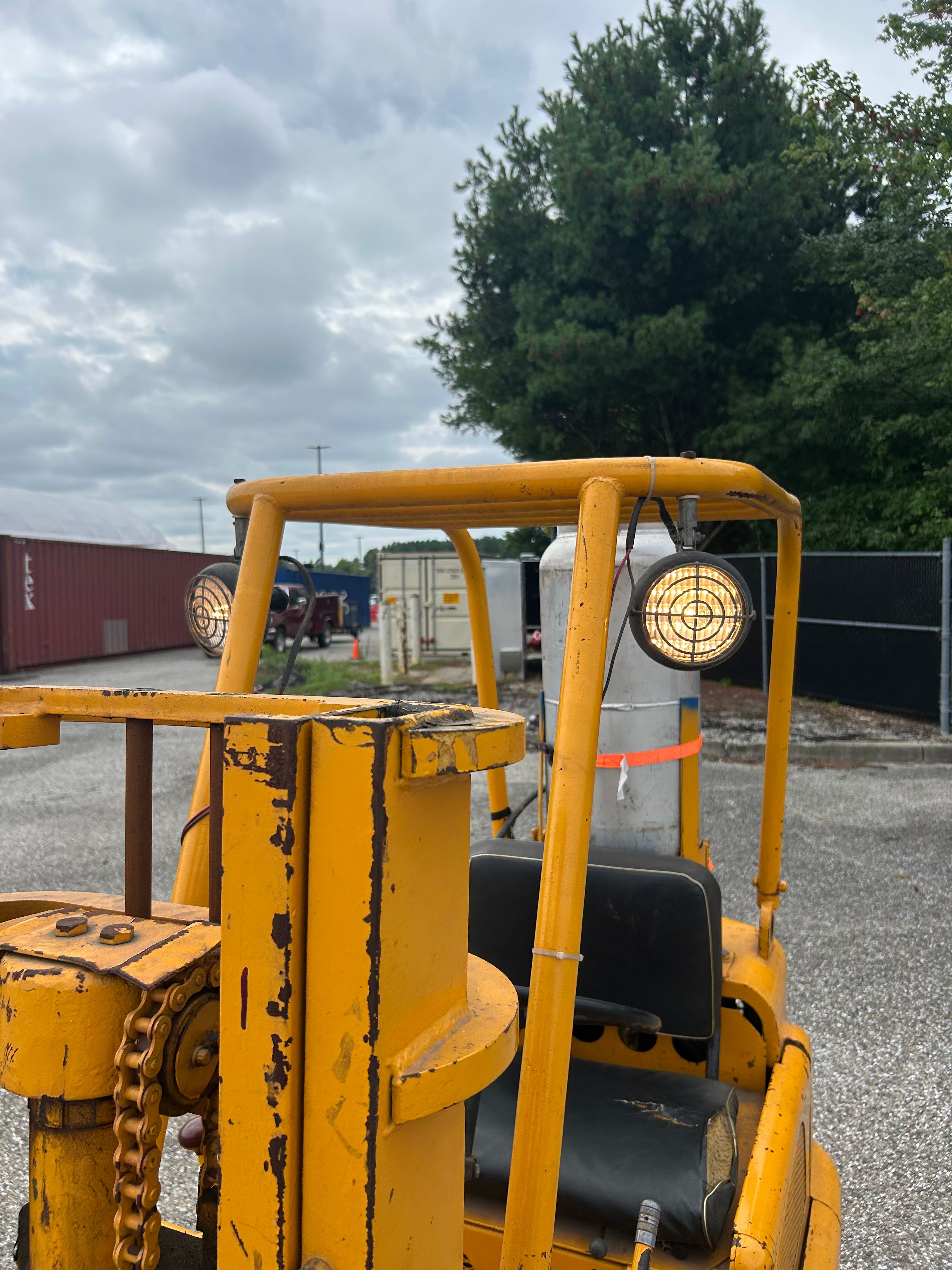 Vintage 1958 Allis Chalmers Forklift (FPL20-24) LP - 4 Cylinder